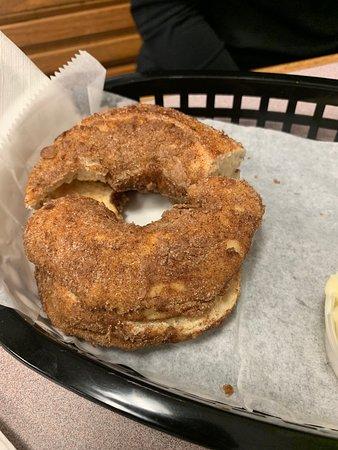 Sunny's Bagels and Deli